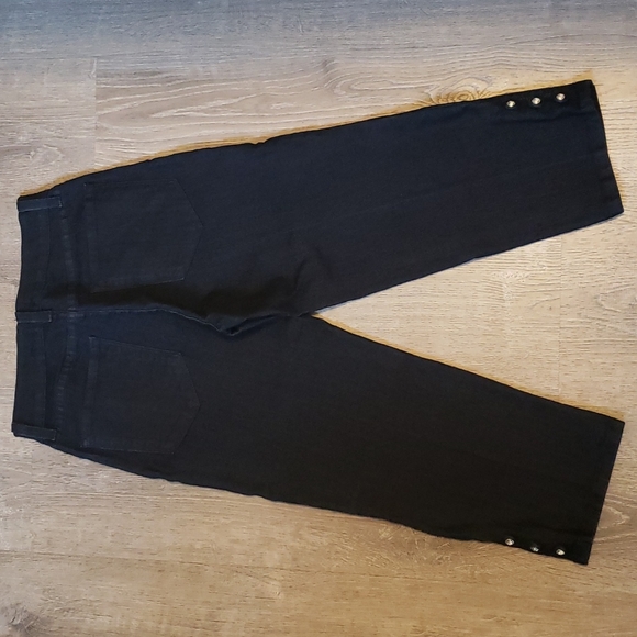 NDYJ cropped size 0 dark wash denim - Picture 2 of 10